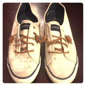 Sperry Topsider white sneakers size 8
